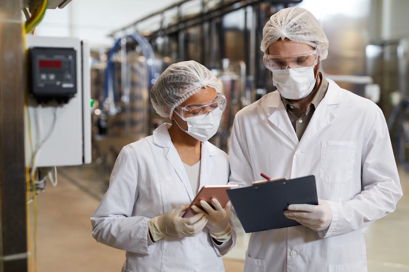 Produção em ambiente farmacêutico controlado